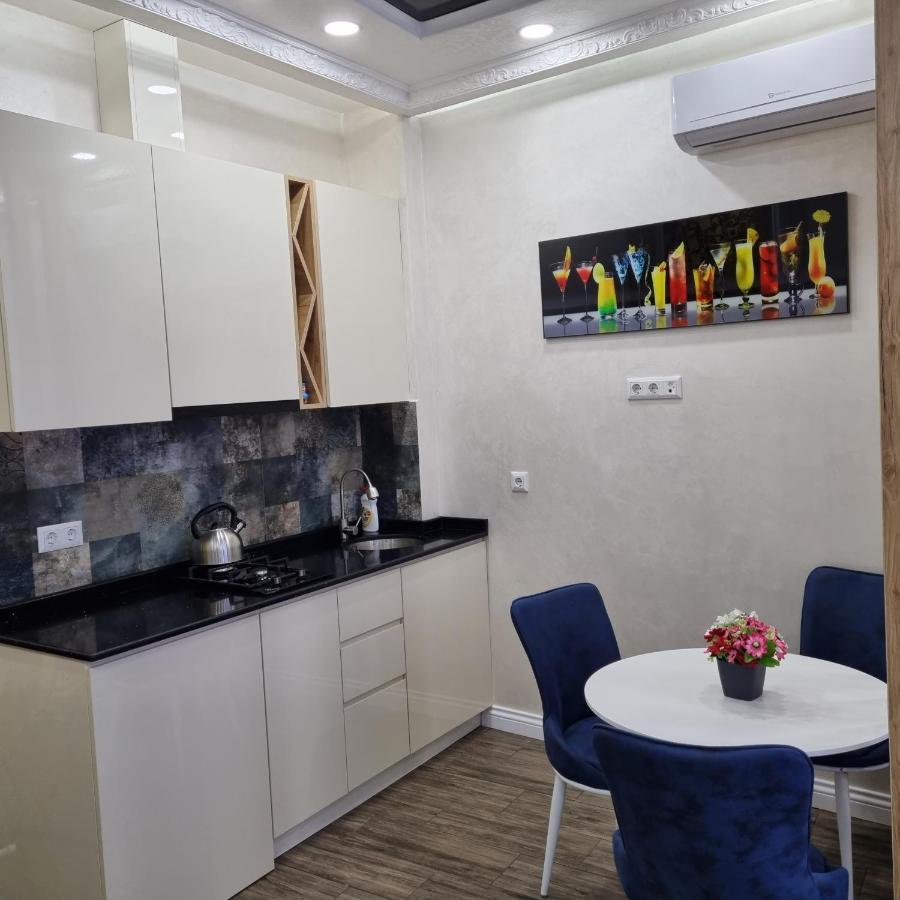 Apartment In Batumi For Dar Tower Kültér fotó